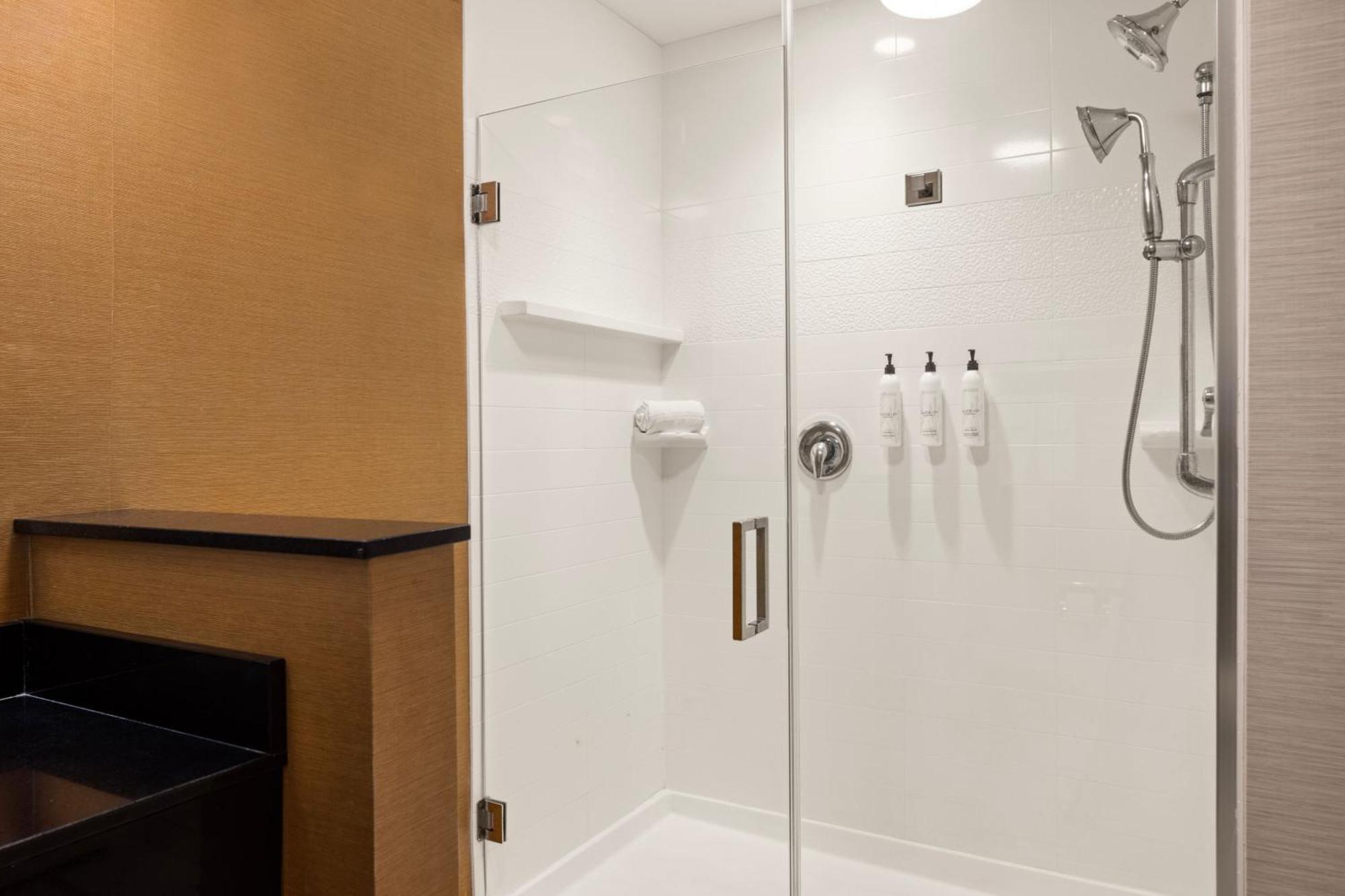 Fairfield Inn & Suites By Marriott Waterloo Cedar Falls Exteriér fotografie