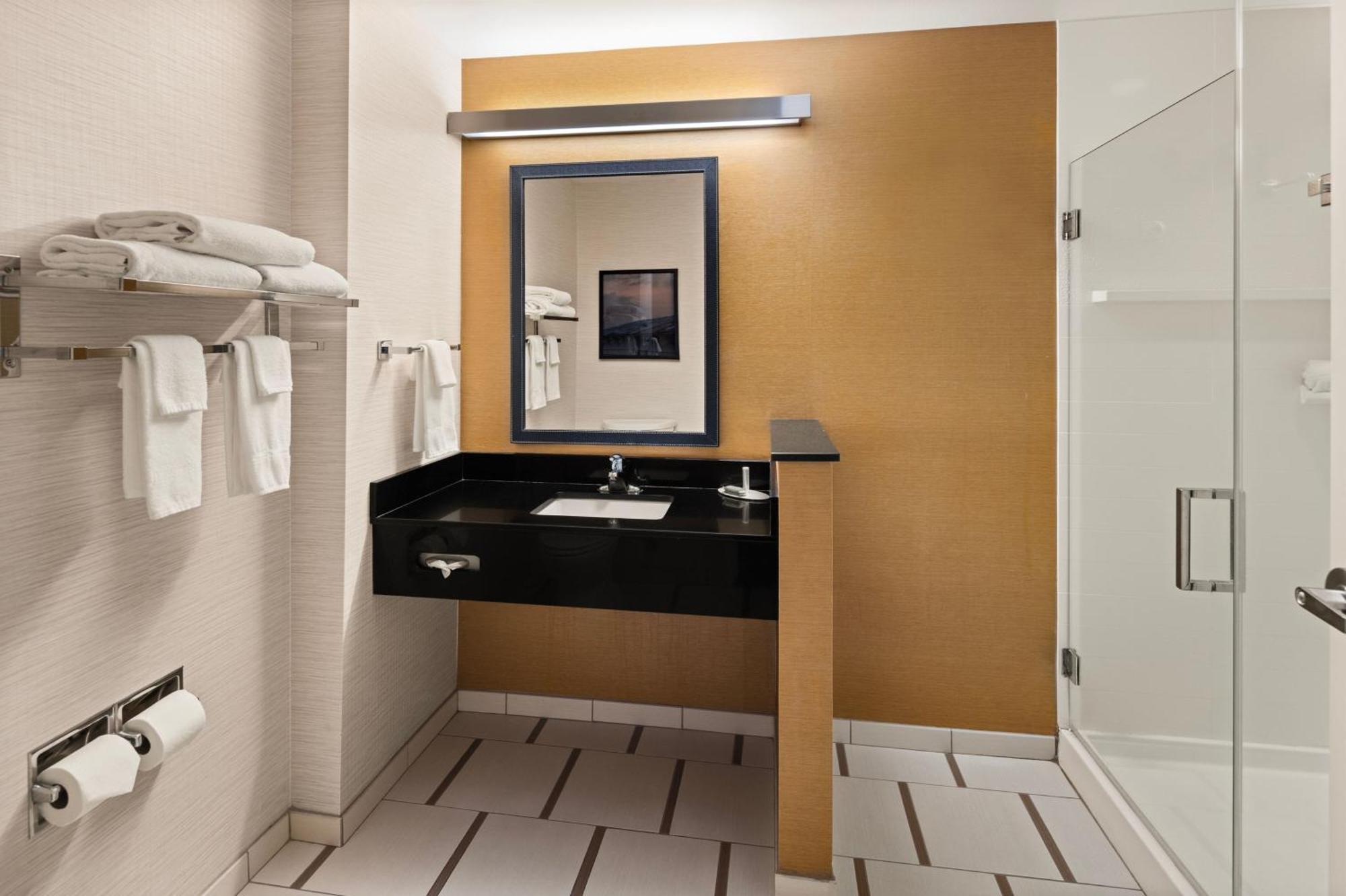 Fairfield Inn & Suites By Marriott Waterloo Cedar Falls Exteriér fotografie