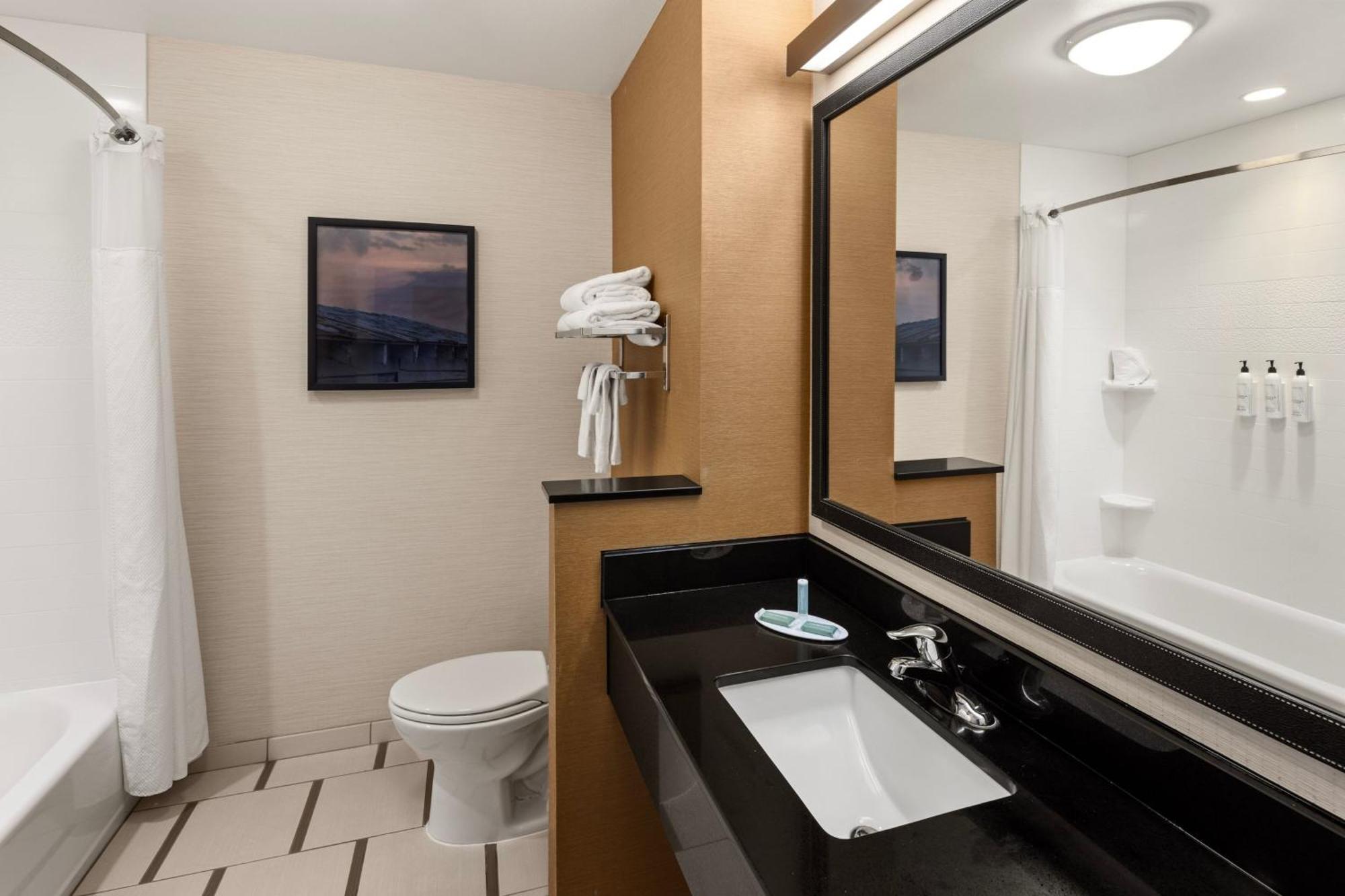 Fairfield Inn & Suites By Marriott Waterloo Cedar Falls Exteriér fotografie