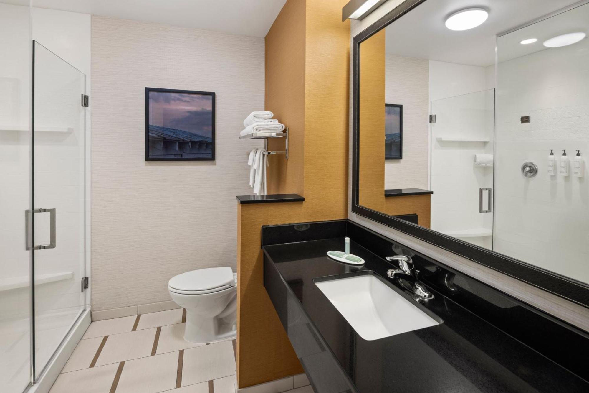 Fairfield Inn & Suites By Marriott Waterloo Cedar Falls Exteriér fotografie